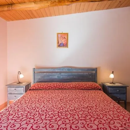 Vacanze Dalisa Castagno Con Parcheggio