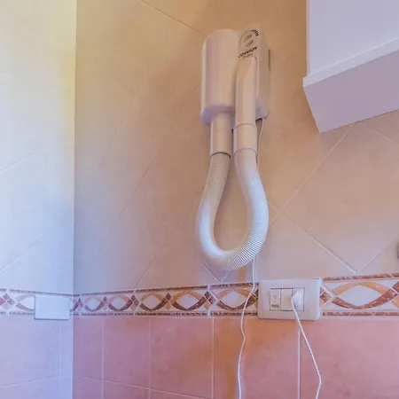 Apartment Vacanze Dalisa Castagno Con Parcheggio